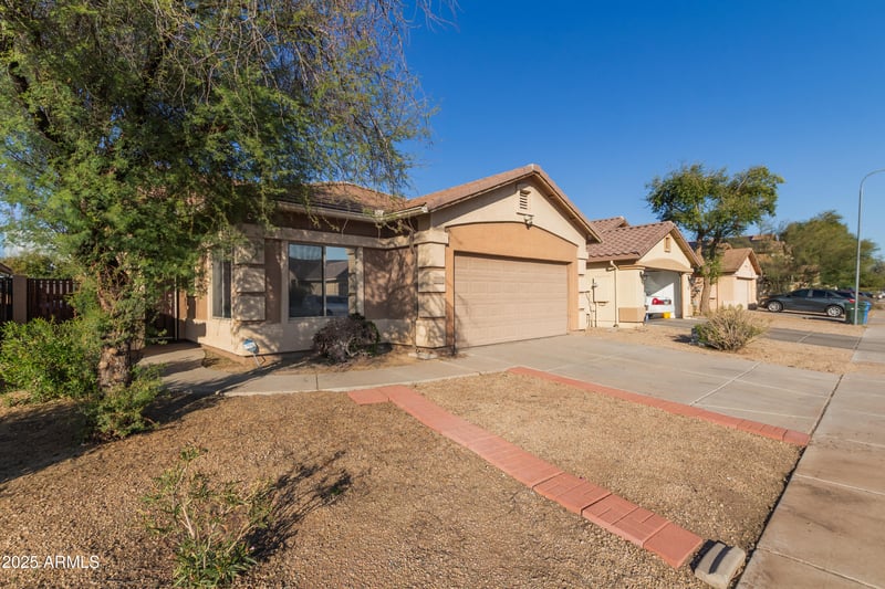 8630 Papago St, Tolleson, AZ 85353