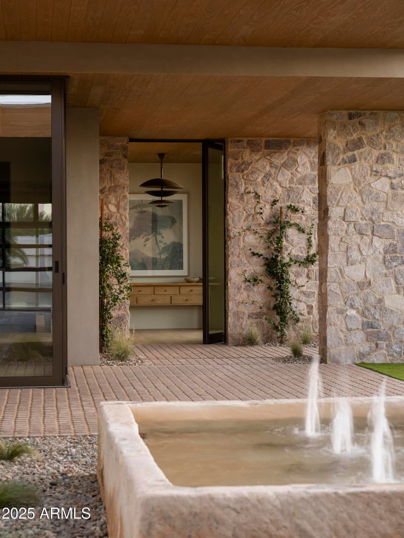 8631 Avenida Del Sol --, Paradise Valley, AZ 85253