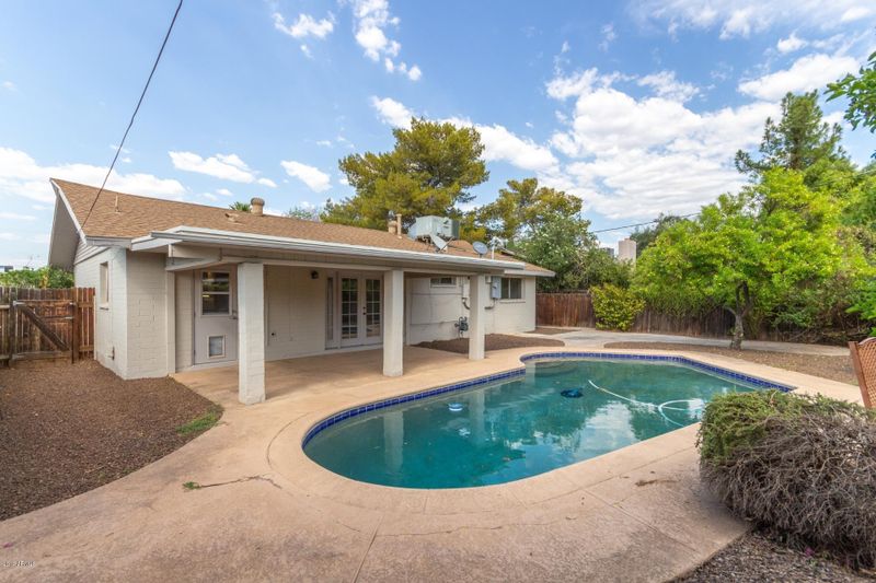 8631 E Solano Dr, Scottsdale, AZ 85250