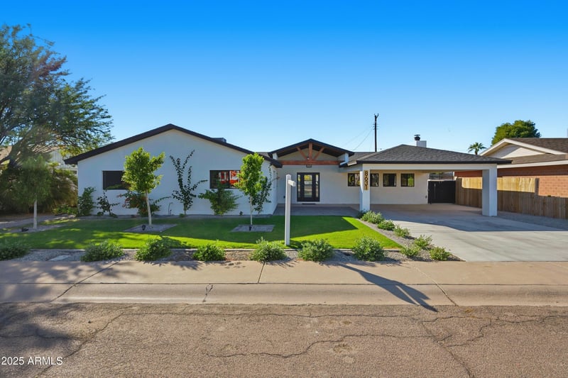 8631 Thomas Rd, Scottsdale, AZ 85251