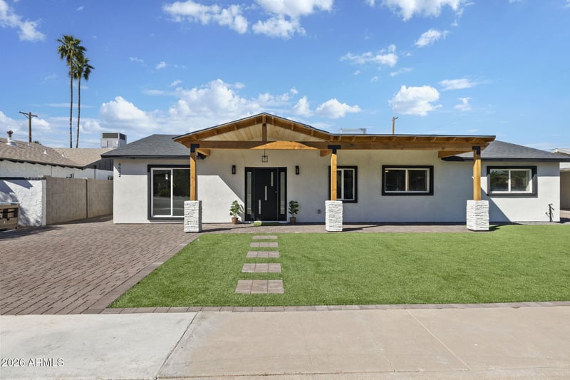 8632 Highland Ave, Scottsdale, AZ 85251