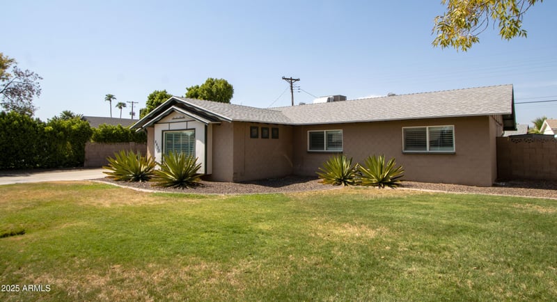 8632 Thornwood Dr, Scottsdale, AZ 85251