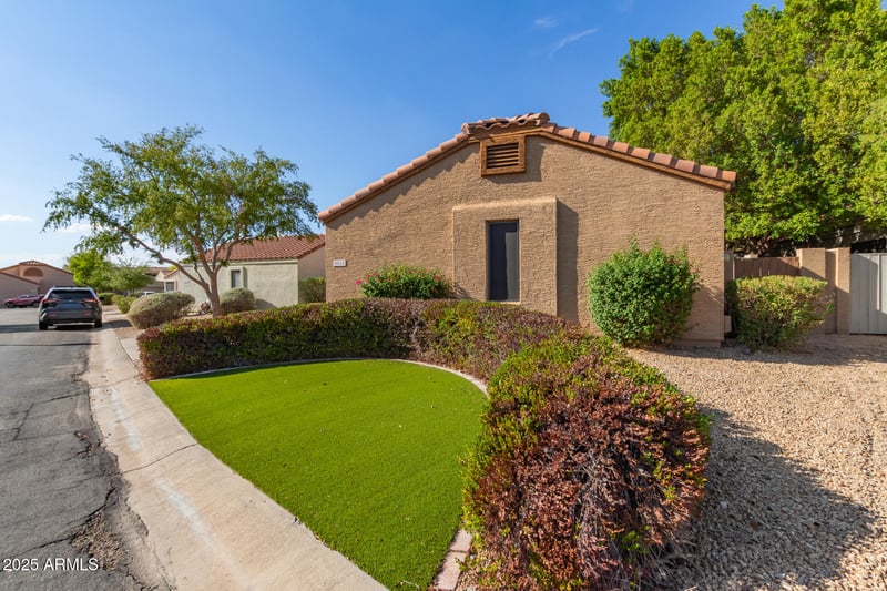8634 Country Gables Dr, Peoria, AZ 85381