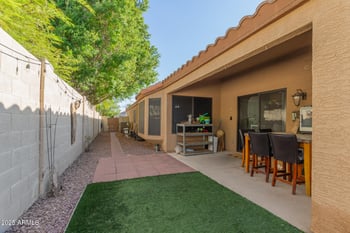 8634 Country Gables Dr, Peoria, AZ 85381