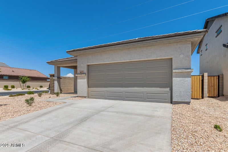 8635 169th Dr, Waddell, AZ 85355