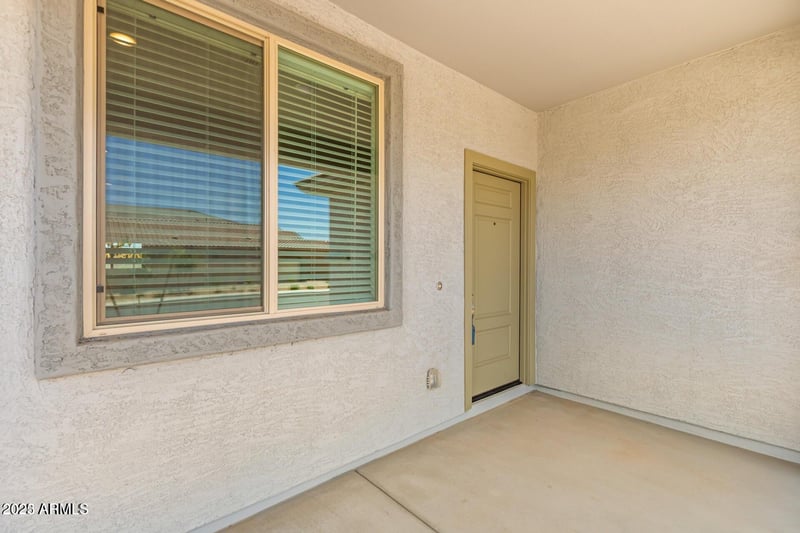 8635 169th Dr, Waddell, AZ 85355