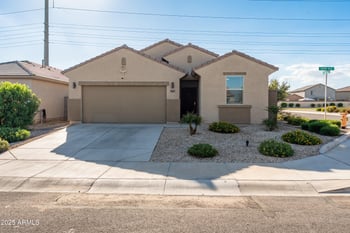 8636 169th Ave, Waddell, AZ 85355