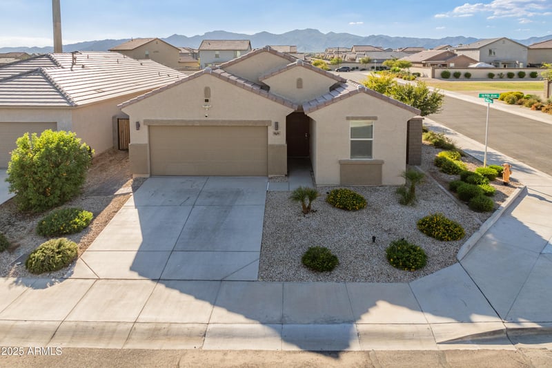 8636 169th Ave, Waddell, AZ 85355