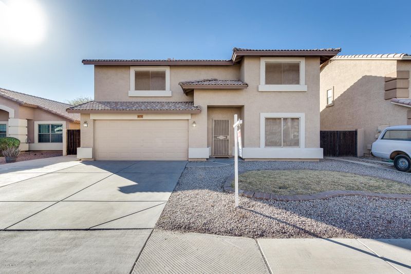 8636 N 68th Dr, Peoria, AZ 85345
