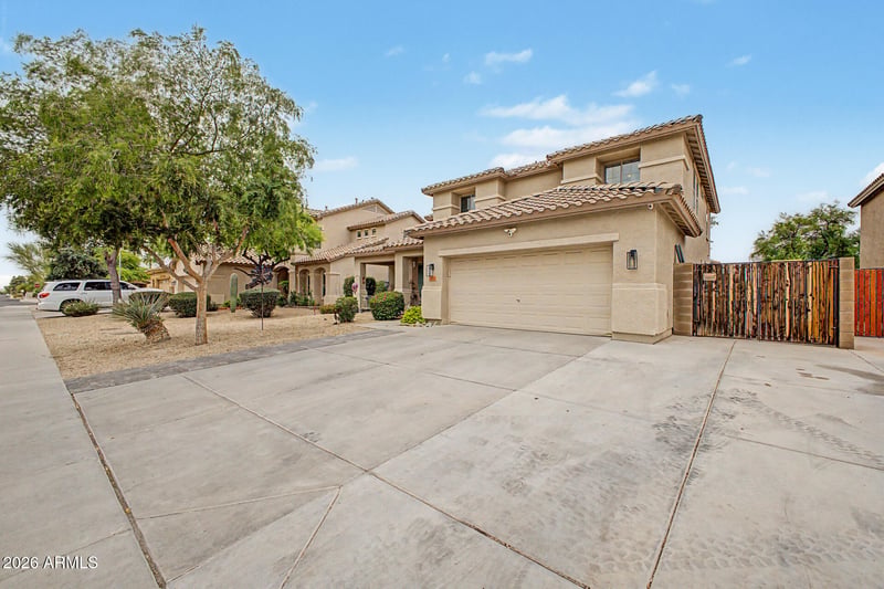 8636 Cinnabar Ave, Peoria, AZ 85345