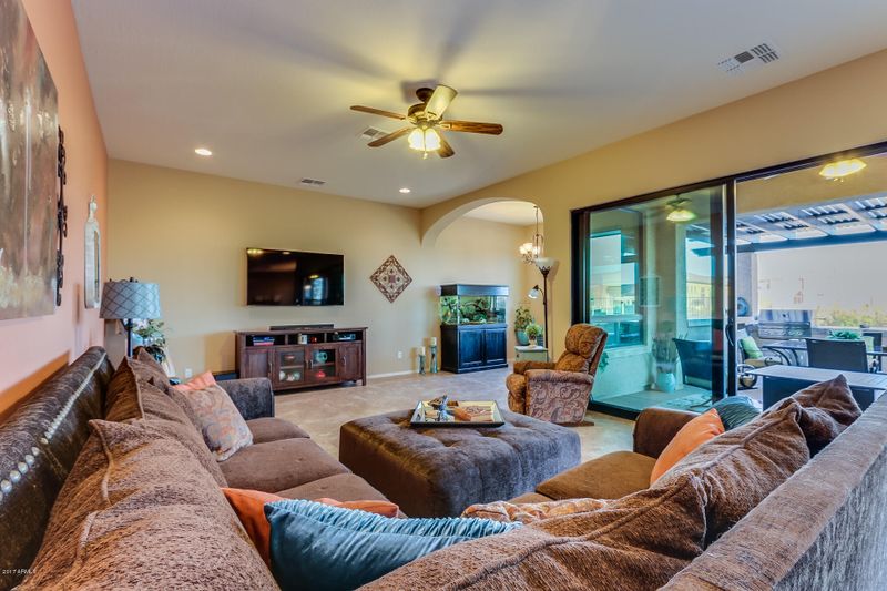 8637 E Kael Cir, Mesa, AZ 85207