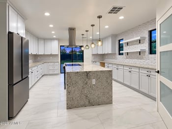 8637 W Earll Dr, Phoenix, AZ 85037
