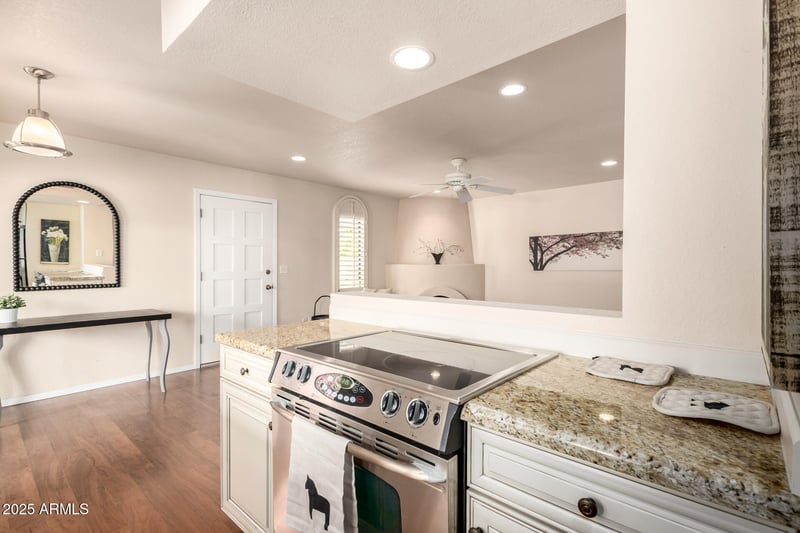 8638 51st St #1, Phoenix, AZ 85044