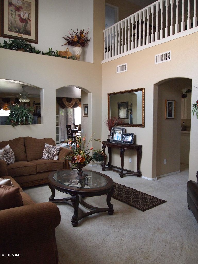 8639 E Nido Ave, Mesa, AZ 85209