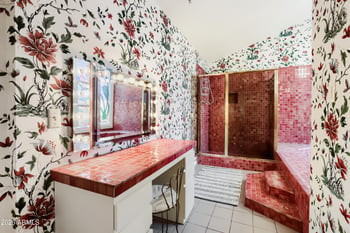 864 E Paradise Ln, Phoenix, AZ 85022