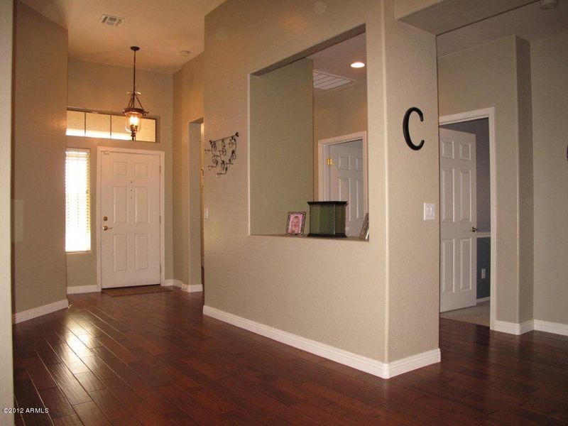 864 S Oak St, Gilbert, AZ 85233