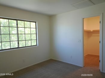 8640 N 68th Dr, Peoria, AZ 85345