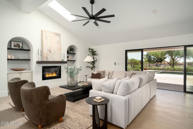 8641 E Clubhouse Way, Scottsdale, AZ 85255