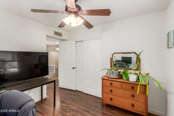 8642 51st St #1, Phoenix, AZ 85044