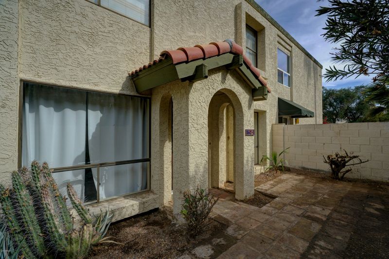 8642 S 51st St #1, Phoenix, AZ 85044