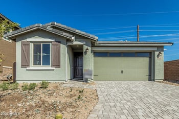 8643 169th Dr, Goodyear, AZ 85338