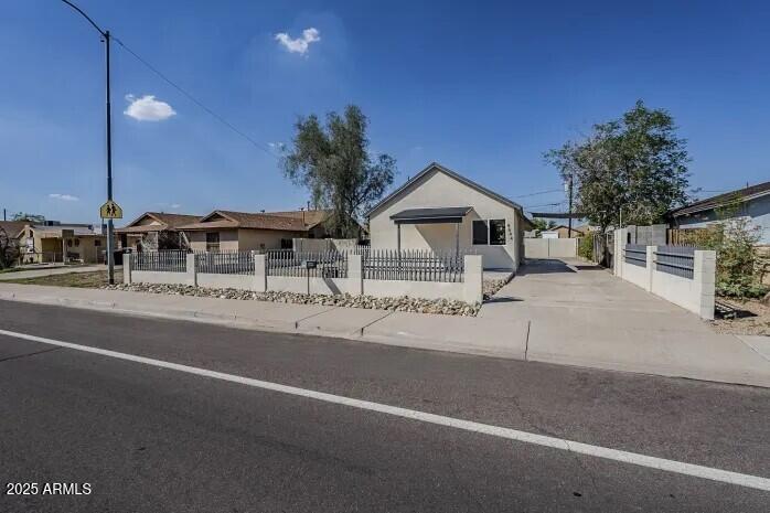 8644 Mountain View Rd, Peoria, AZ 85345
