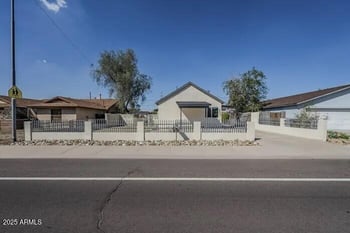 8644 Mountain View Rd, Peoria, AZ 85345