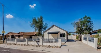 8644 Mountain View Rd, Peoria, AZ 85345