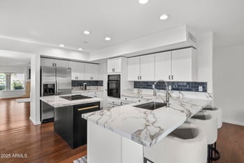 8649 N Willowrain Ct, Scottsdale, AZ 85258