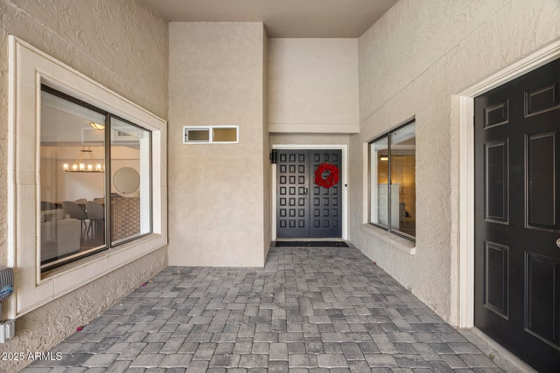 8649 N Willowrain Ct, Scottsdale, AZ 85258