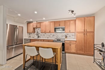 8649 Royal Palm Rd #232, Scottsdale, AZ 85258