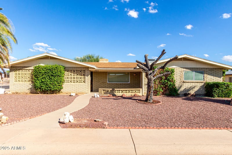 865 61st Pl, Mesa, AZ 85205