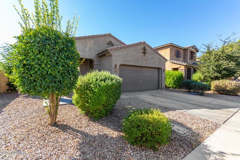 865 Del Rio St, Chandler, AZ 85225