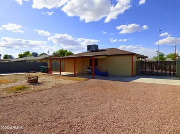 865 5th Ave, Mesa, AZ 85204