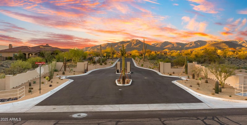 8650 E Stagecoach Pass 1 -- #-, Carefree, AZ 85377