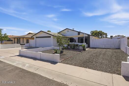 8650 N 56th Ave, Glendale, AZ 85302