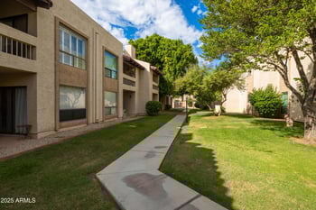 8651 Royal Palm Rd #208, Scottsdale, AZ 85258