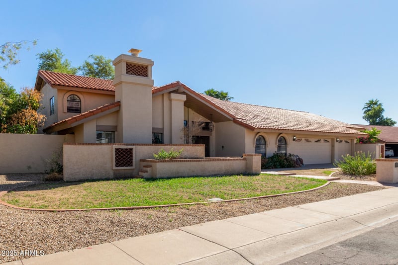 8651 Thoroughbred Trl, Scottsdale, AZ 85258