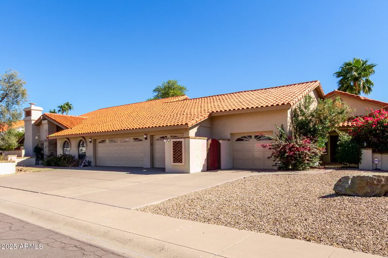 8651 Thoroughbred Trl, Scottsdale, AZ 85258