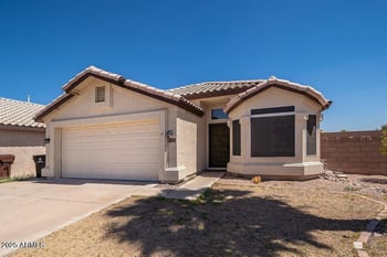 8653 Paradise Ln, Peoria, AZ 85382