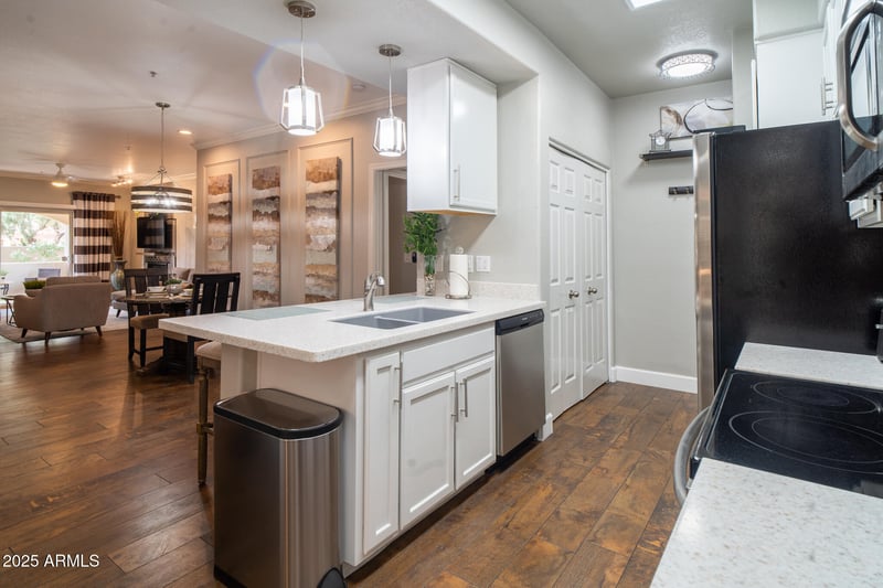 8653 Royal Palm Rd #1033, Scottsdale, AZ 85258