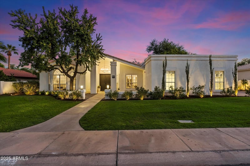 8655 Charter Oak Dr, Scottsdale, AZ 85260