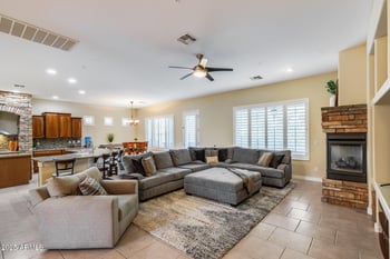 8657 Rowel Rd, Peoria, AZ 85383