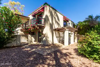 8658 51st St #2, Phoenix, AZ 85044