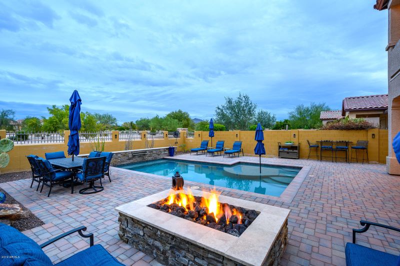 8658 E Ivy St, Mesa, AZ 85207