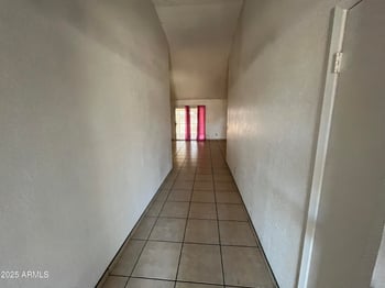 8658 Earll Dr, Phoenix, AZ 85037