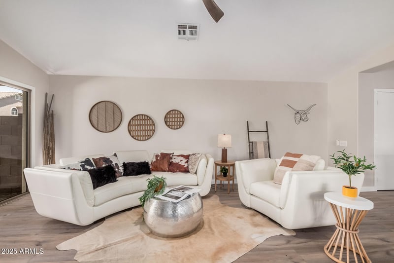 8660 Nido Ave, Mesa, AZ 85209
