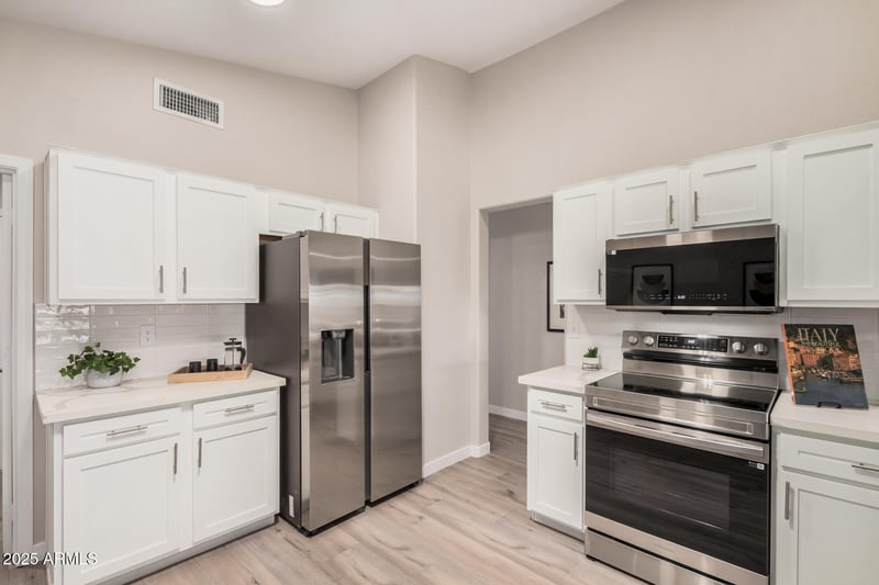 8660 Nido Ave, Mesa, AZ 85209