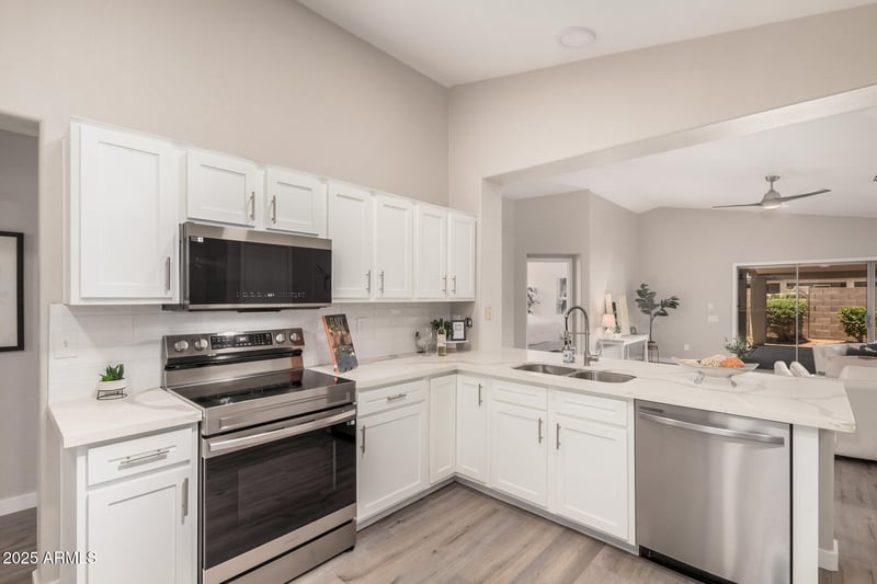 8660 Nido Ave, Mesa, AZ 85209