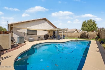 8661 E Crescent Ave, Mesa, AZ 85208